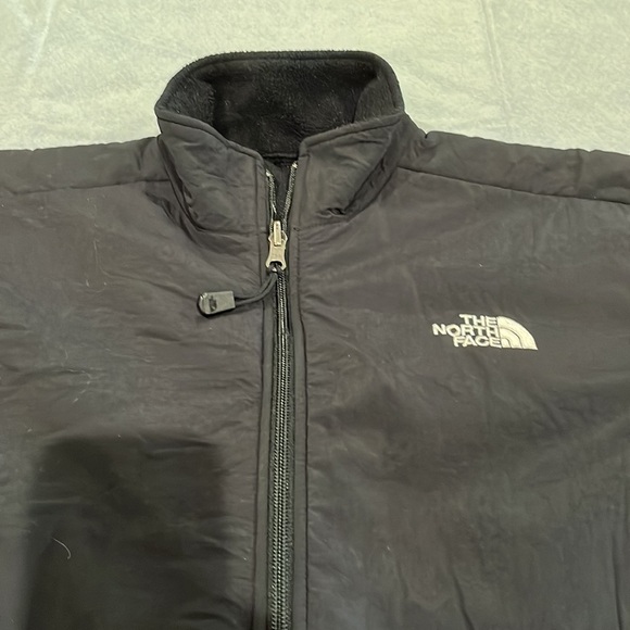 Children’s XL North face jacket - Picture 2 of 8